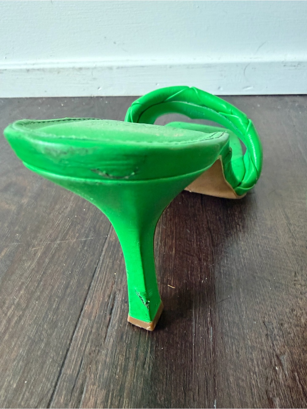 Vince Camuto Neon Green Woven Slide Mules - Picture 5 of 5